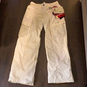 NWT Oakley waterproof ski pants